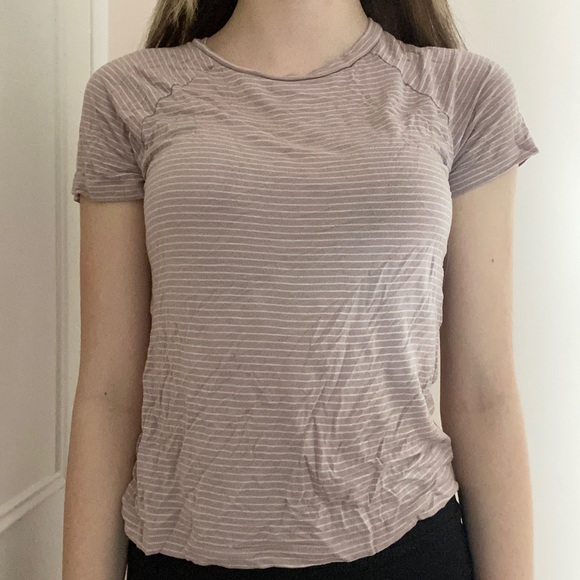American eagle pink and white striped t shirt - Picture 1 of 2
